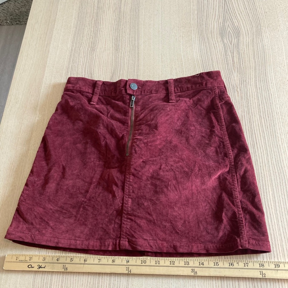 Madewell Mini Skirt Womens 25 Burgundy Corduroy Velvet Denim Straight Zip Front - Picture 10 of 10
